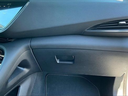 Used 2023 Buick Envision Essence AWD/4WD image 26