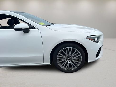 Used 2025 Mercedes-Benz CLA 250 4MATIC image 25