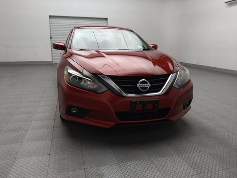 Used 2017 Nissan Altima 2.5 SR image 14