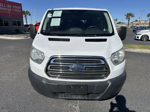 Used 2018 Ford Transit 350 XLT image 9