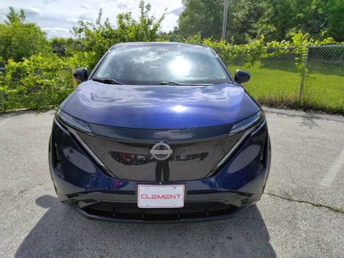 Used 2023 Nissan Ariya AWD image 3