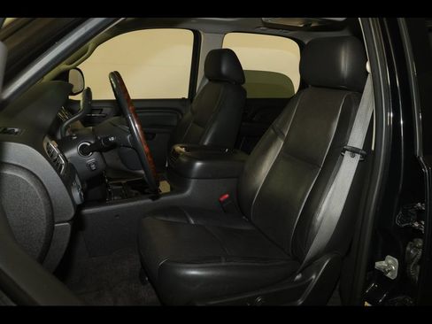 Used 2012 GMC Yukon Denali AWD/4WD image 14