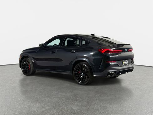 Used 2024 BMW X6 M60i AWD/4WD image 5