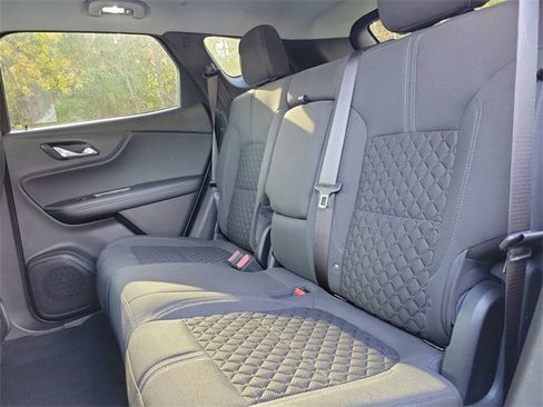 Used 2022 Chevrolet Blazer LT image 10