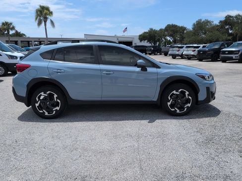 Used 2021 Subaru Crosstrek 2.5i Limited w/ Moonroof Package 2 AWD/4WD image 2