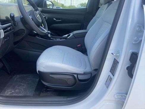 New 2026 Hyundai Santa Cruz SE FWD image 11