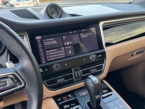 Used 2024 Porsche Macan S image 23