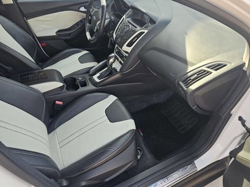 Used 2012 Ford Focus SEL image 7