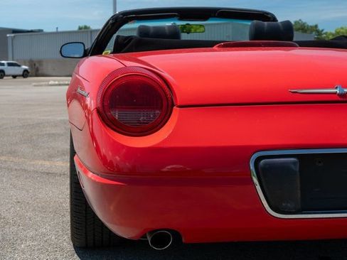 Used 2004 Ford Thunderbird RWD image 15