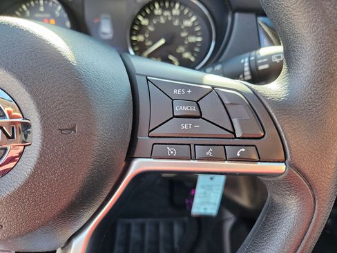 Used 2021 Nissan Rogue Sport S AWD/4WD image 18