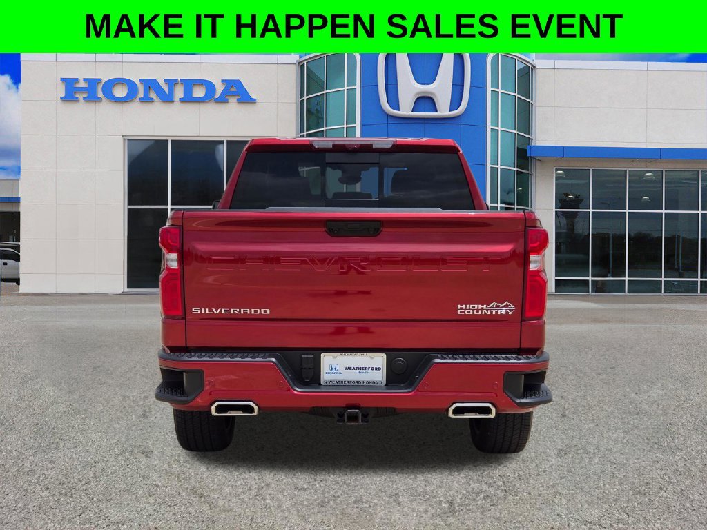 Used 2025 Chevrolet Silverado 1500 High Country w/ Technology Package AWD/4WD image 4
