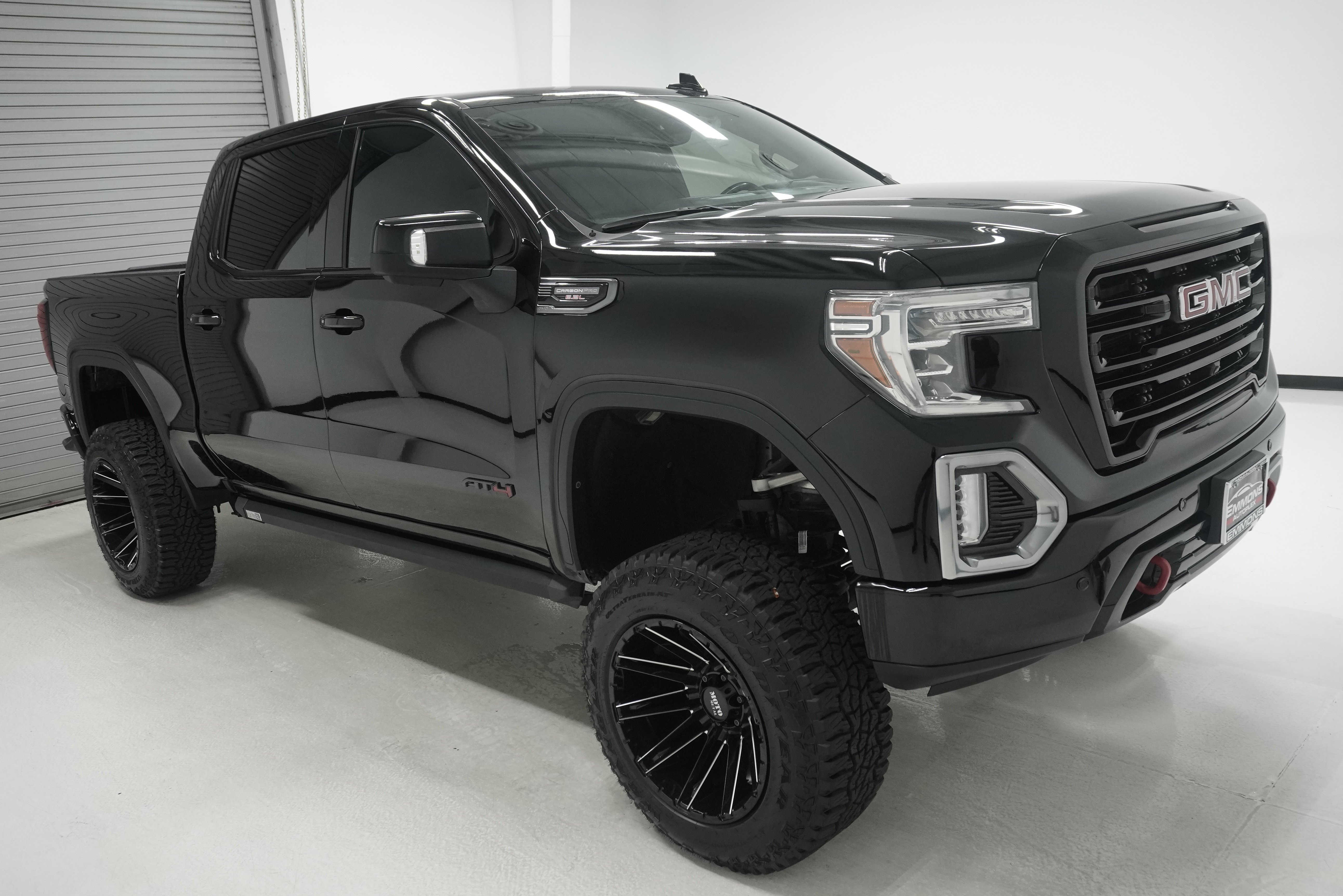 Used 2020 GMC Sierra 1500 AT4 w/ AT4 Premium Package AWD/4WD image 2