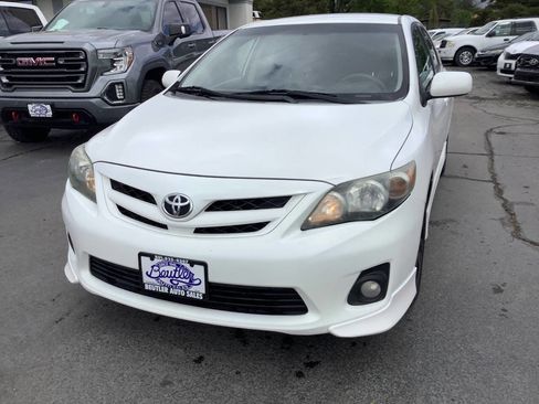 Used 2013 Toyota Corolla S FWD image 4