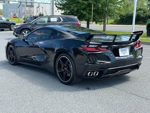 Used 2022 Chevrolet Corvette Stingray Premium Cpe w/ Battery Protection Package RWD image 14
