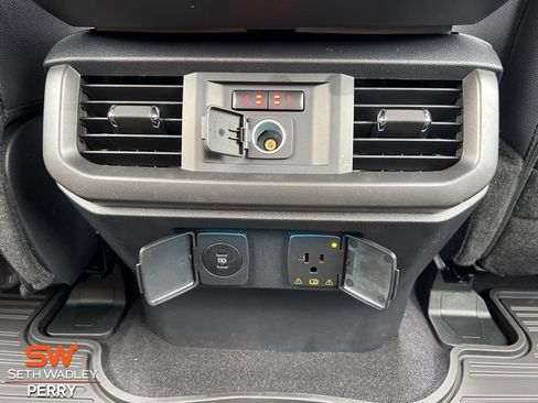 New 2025 Ford F150 Lariat w/ Equipment Group 502A High image 37