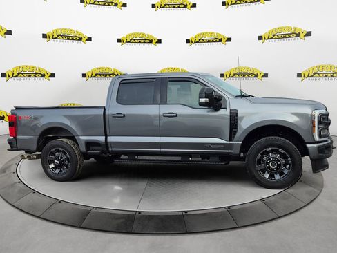 Used 2024 Ford F250 Lariat w/ Lariat Ultimate Package AWD/4WD image 6