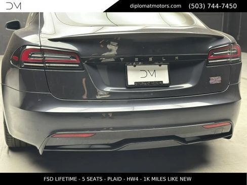 Used 2025 Tesla Model S Plaid AWD/4WD image 16
