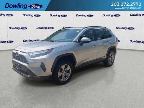 Used 2025 Toyota RAV4 XLE w/ Convenience Package AWD/4WD image 7