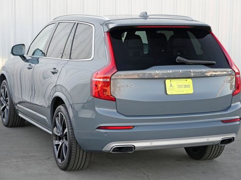 Used 2020 Volvo XC90 T6 Momentum image 50