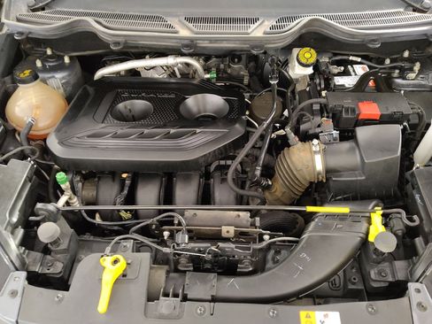 Used 2019 Ford EcoSport Titanium AWD/4WD image 30