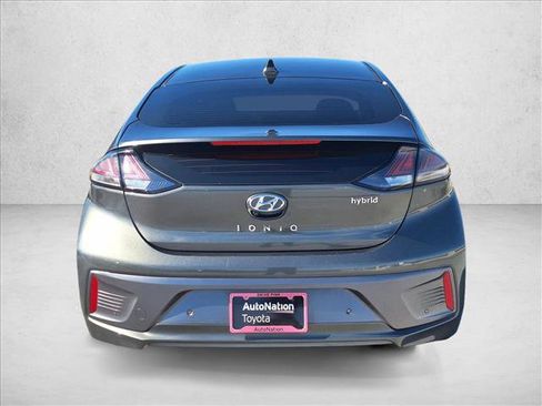 Used 2021 Hyundai Ioniq Limited image 6