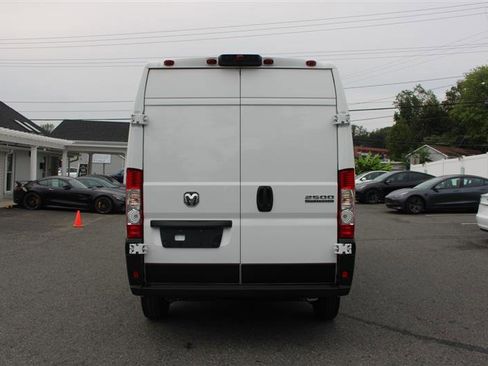 Used 2024 RAM ProMaster 2500 w/ Safety Group image 7