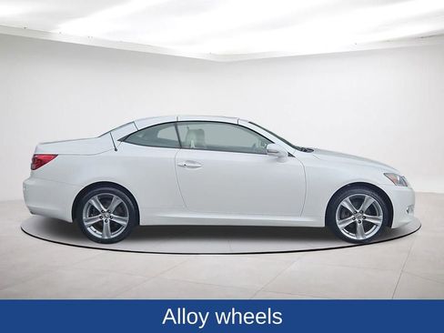 Used 2013 Lexus IS 250C image 12
