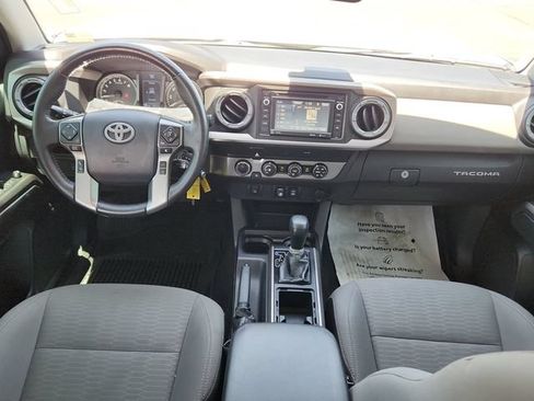 Used 2019 Toyota Tacoma SR5 AWD/4WD image 20