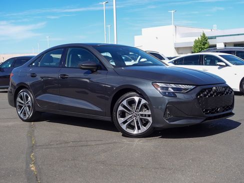 Used 2025 Audi A3 2.0T Premium image 5