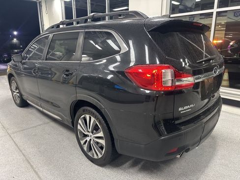Used 2022 Subaru Ascent Limited w/ Technology Package image 5