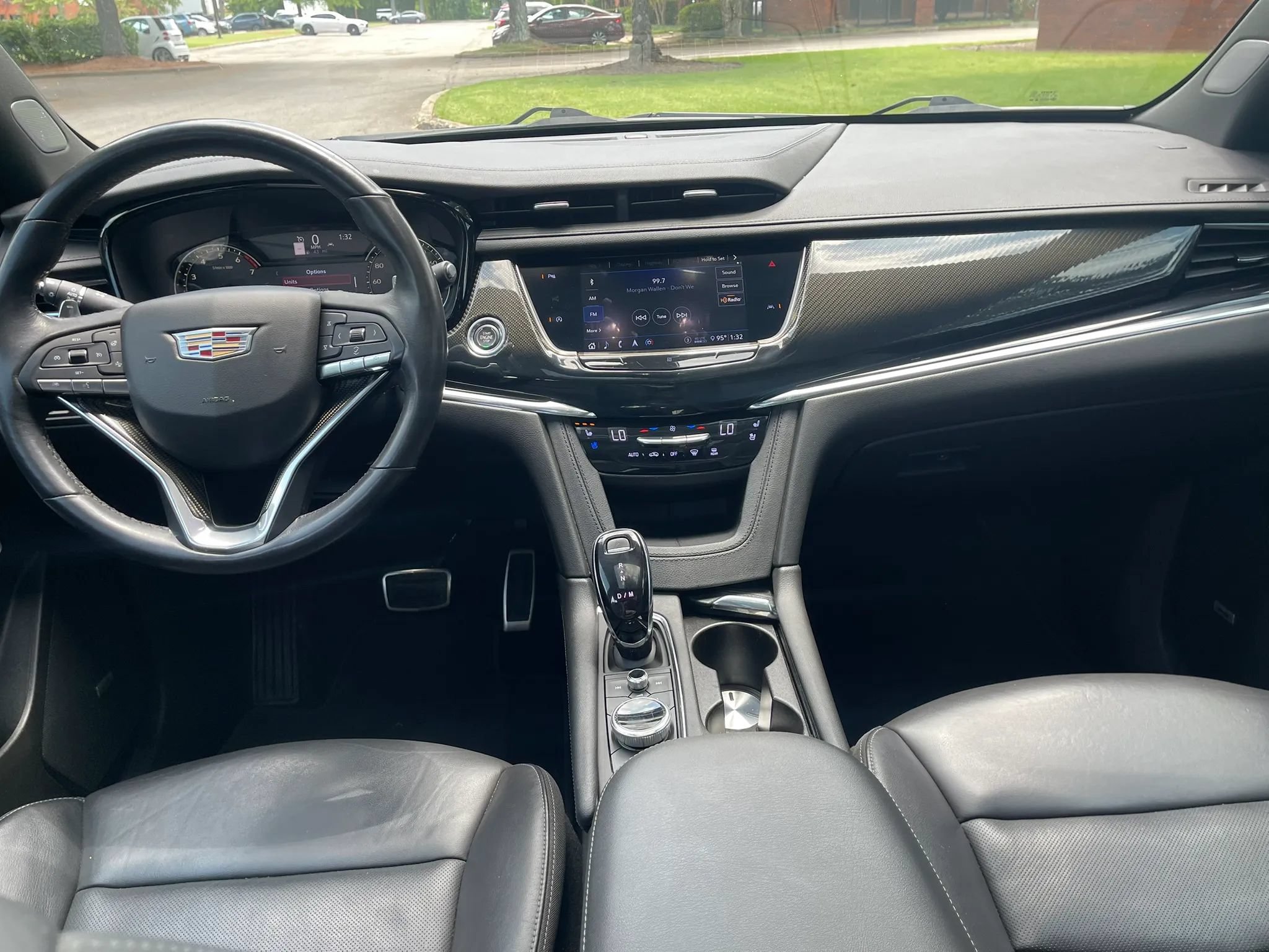 Used 2020 Cadillac XT6 Sport AWD/4WD image 17