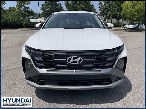 New 2026 Hyundai Tucson SE FWD image 8