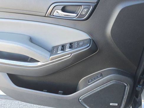 Used 2020 Chevrolet Tahoe LT w/ Luxury Package image 25