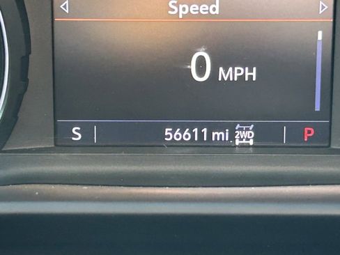 Used 2022 Chevrolet Silverado 2500 LTZ w/ LTZ Plus Package image 21