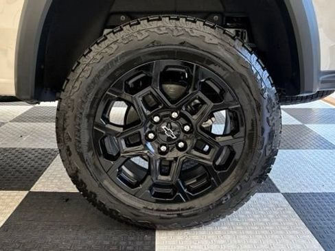 New 2026 Chevrolet Colorado Trail Boss AWD/4WD image 10