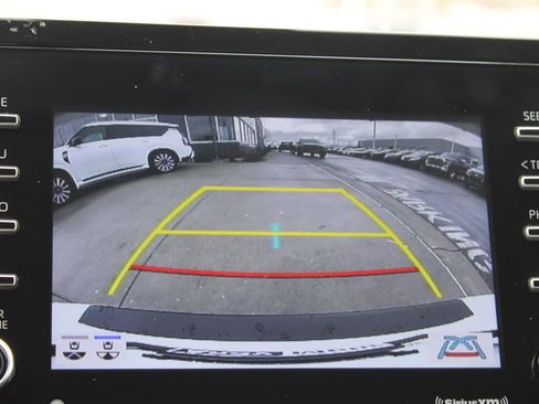 Used 2021 Toyota Camry SE w/ Blackout Package (TMS) image 34