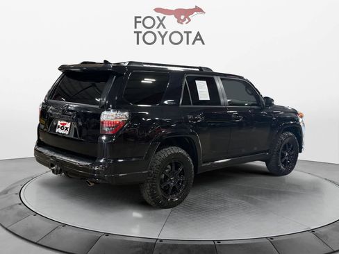 Used 2019 Toyota 4Runner Limited AWD/4WD image 6