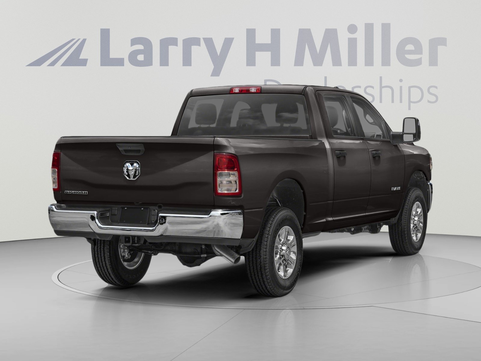Used 2023 RAM 2500 Big Horn w/ Night Edition AWD/4WD image 2