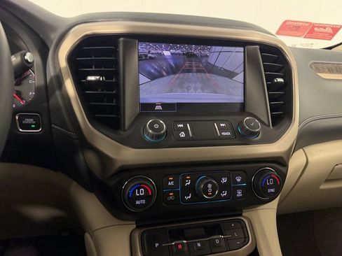 Used 2023 GMC Acadia Denali AWD/4WD image 20