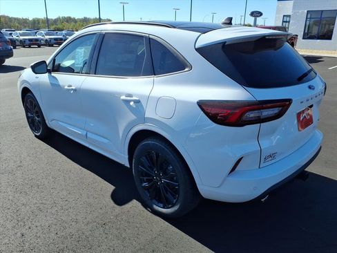 New 2026 Ford Escape ST-Line Elite w/ Premium Technology Package image 2