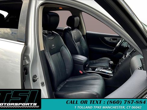 Used 2014 INFINITI QX70 AWD w/ Premium Package image 7