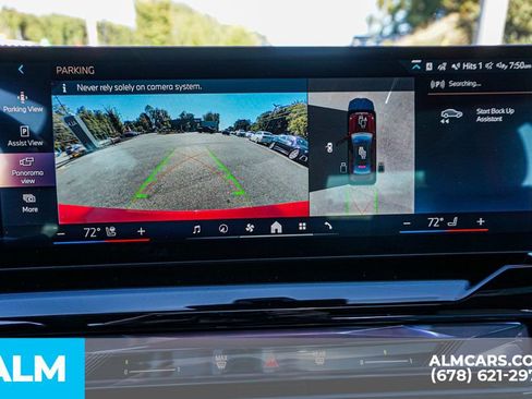 Used 2025 BMW i5 eDrive40i w/ M Sport Package image 35