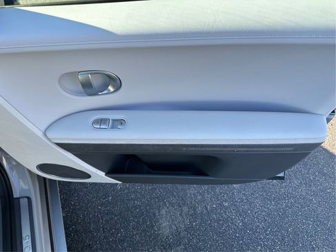Certified 2024 Hyundai Ioniq 5 Limited AWD/4WD image 22