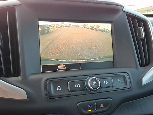 Certified 2022 GMC Terrain SLE w/ Driver Convenience Package FWD image 19