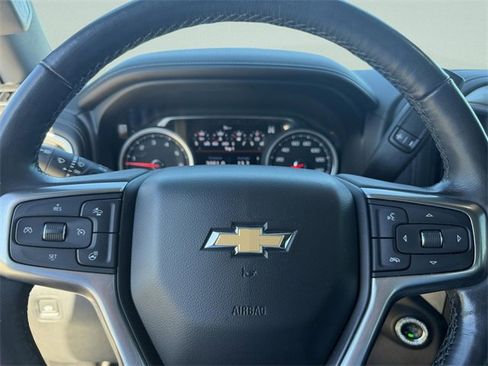 Used 2020 Chevrolet Silverado 2500 LTZ w/ LTZ Premium Package image 15