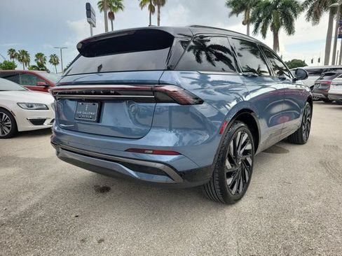 Certified 2026 Lincoln Nautilus Reserve w/ Jet Appearance Package AWD/4WD image 6