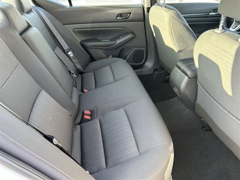 New 2025 Nissan Altima 2.5 SV image 11