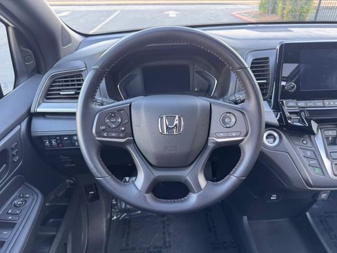 Used 2023 Honda Odyssey Sport image 23