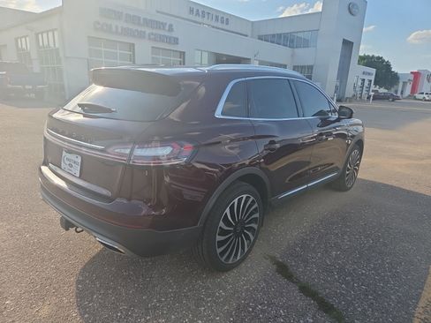 Used 2023 Lincoln Nautilus Black Label w/ Class II Trailer Tow Package AWD/4WD image 9