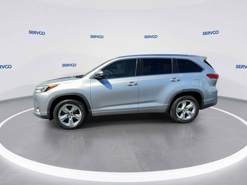 Used 2017 Toyota Highlander Limited FWD image 5